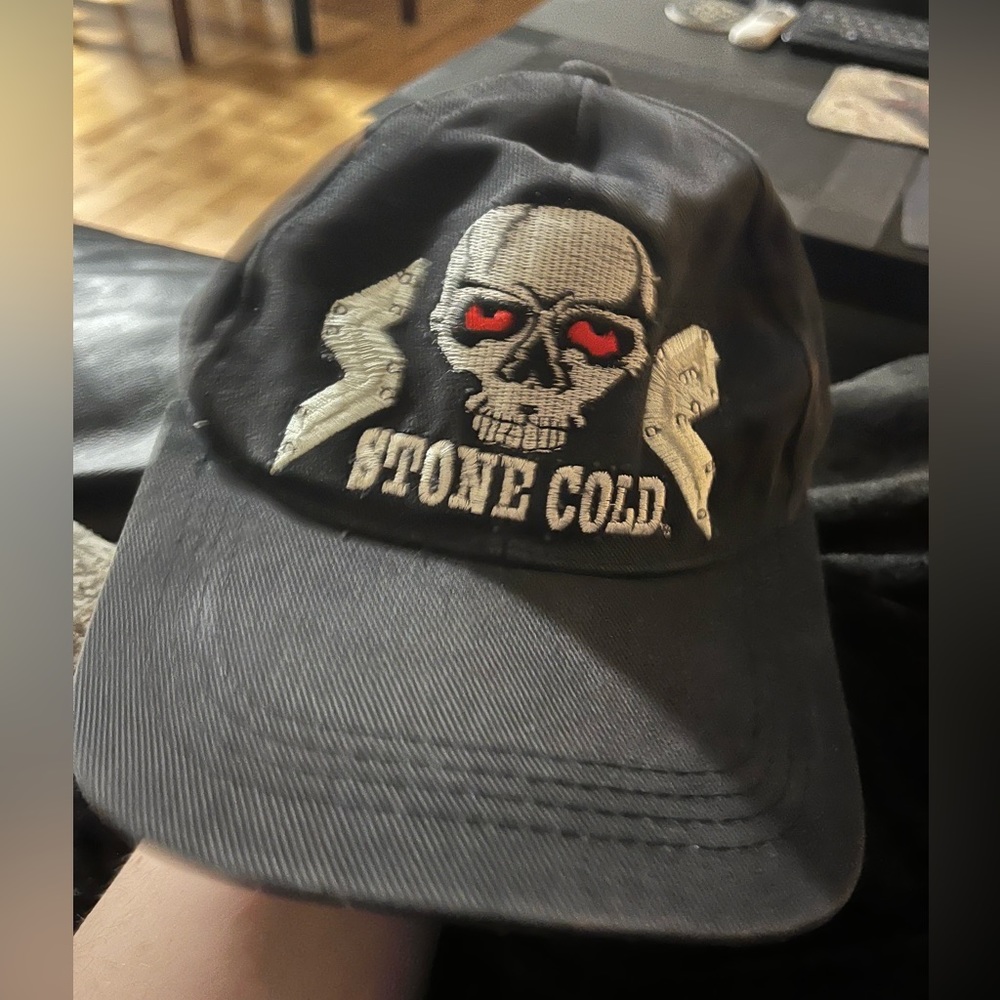 Vintage 1998 Stone Cold Steve Austin Snap Back